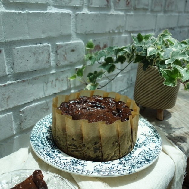 巴斯克乳酪 (烤地瓜/75%可可/焦糖烤榛果)