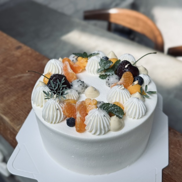 六吋客製化蛋糕 (4-6人分享)