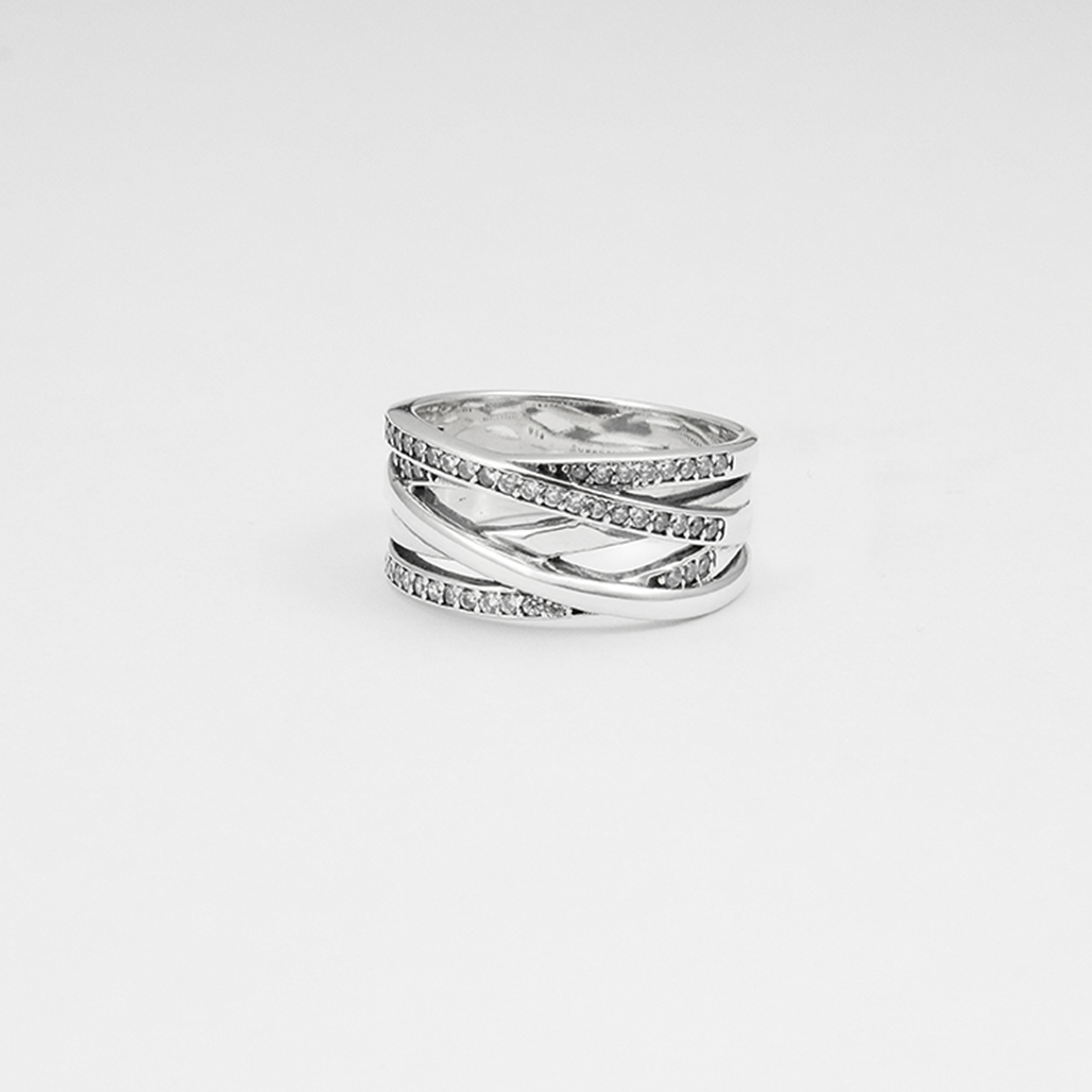 925純銀｜裸空交錯排鑽戒指 r92040