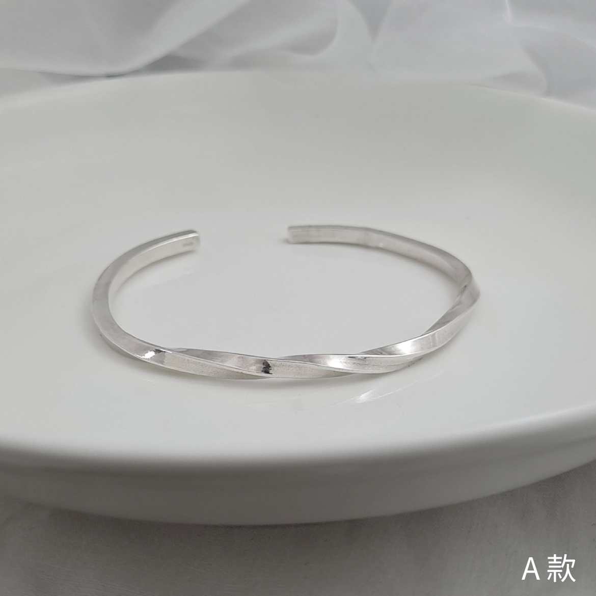 純銀盃　167g 2025 Mythical Forest: Yggdrasil 1 oz Silver BU - Germania Mint