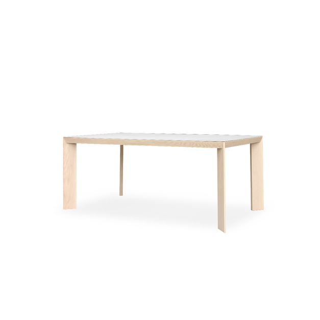 Woodpiece 餐桌