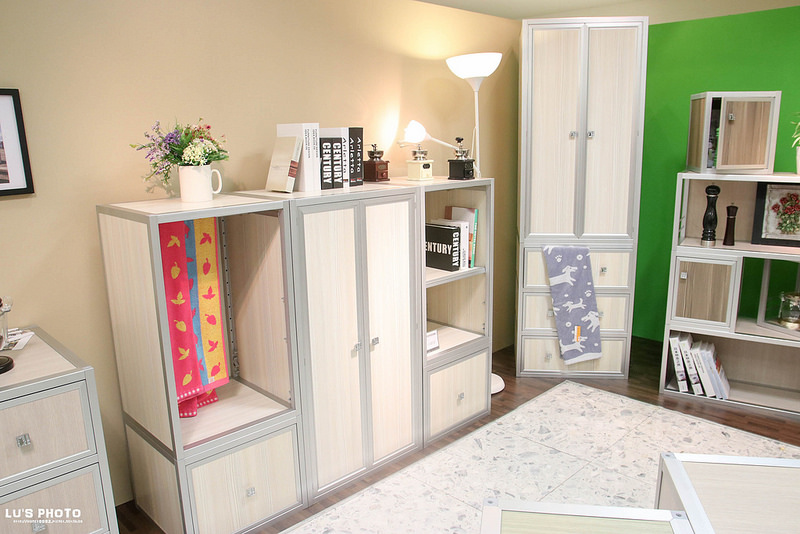 部落客推薦：花露露の花花世界~生活 「方塊躲貓Funcube」我變我變變變～～顚覆你想像的家具魔法師！讓收納兼具實用和樂趣！邊玩