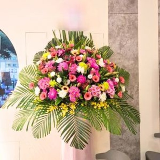 追思鮮花・典雅告別花籃 (一對)