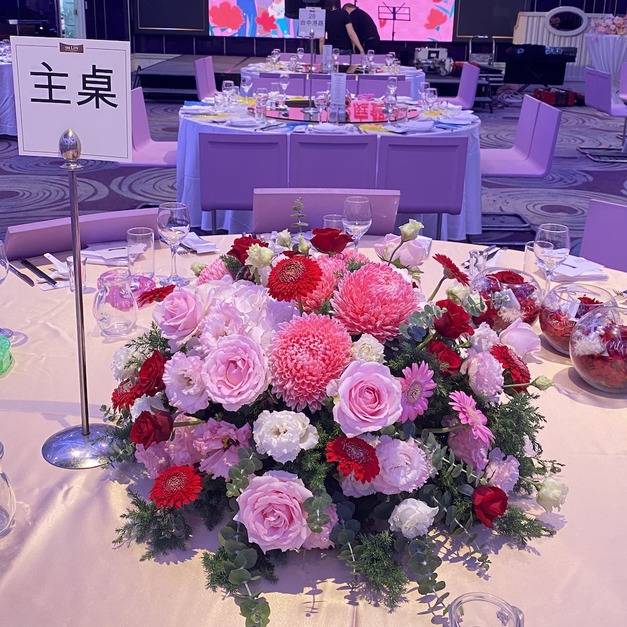 主桌桌花