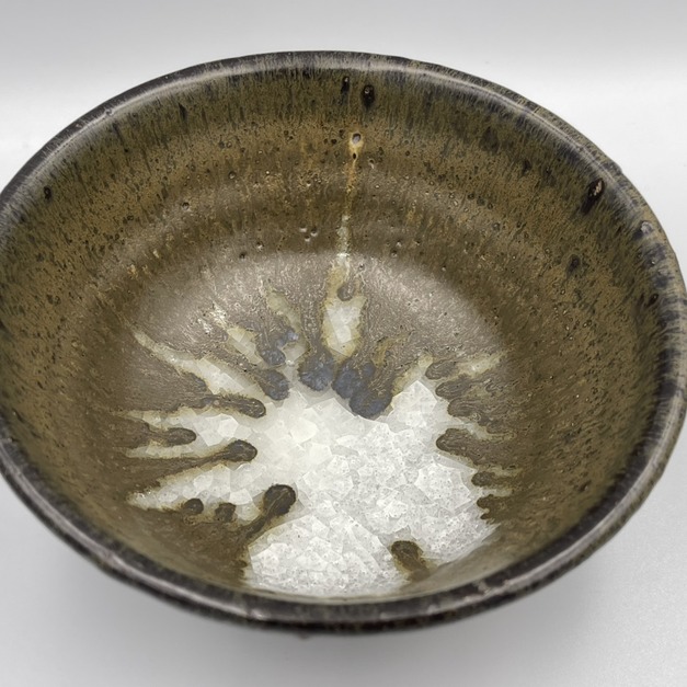 梁世昌作品 兔毫冰裂碗（僅一件）（附錦盒與提袋）