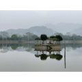 梁世昌作品 【土地公的湖景厝】陶茶碗（附錦盒與提袋）_1