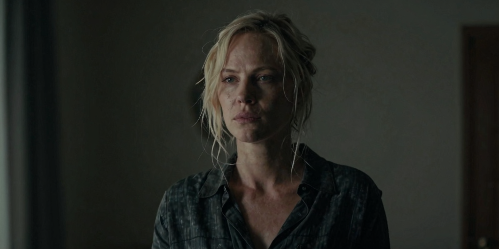 媽媽為了救我一命，殺了爸爸。：Charlize Theron 罕見揭露童年創傷