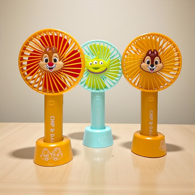 迪士尼 可站立 輕巧USB風扇 輕巧風扇 桌上型風扇 USB風扇 手持風扇 風扇