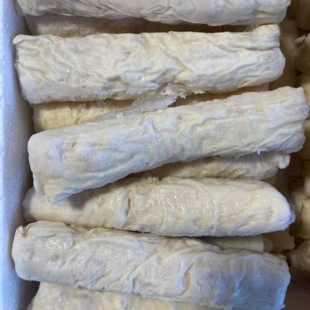 台南關廟當日手工花枝卷 超大條 新鮮最便宜 直接油炸即可食用 120元/10條