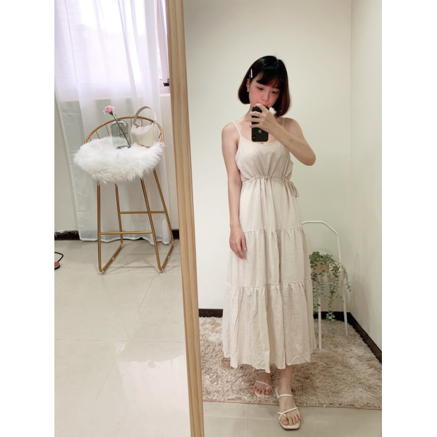米色連身裙