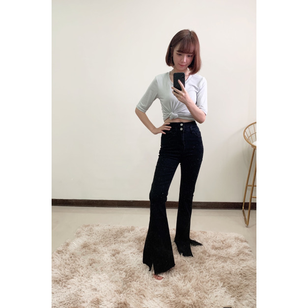 腿超長落地小姊姊喇叭褲