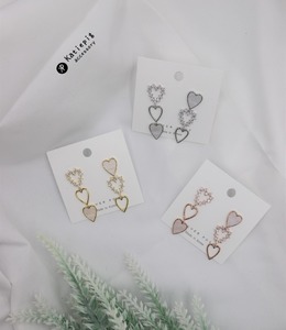 正韓⚇不對稱愛心⚇銀針耳環