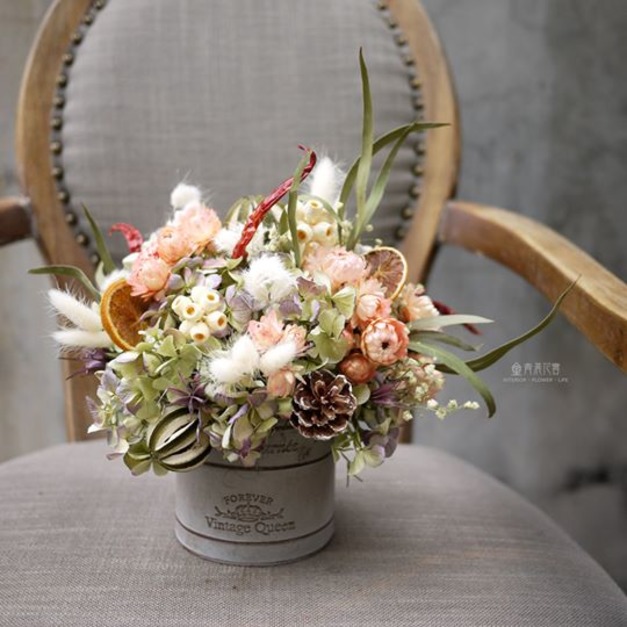 ｜青晨花實系列｜乾燥花基礎花藝 -8堂課10件作品