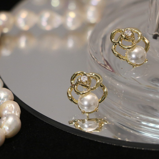 繁花的祝願。純銀耳環｜貝珠