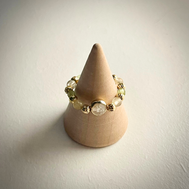 葡萄石黃水晶戒指【贈松木戒指台】