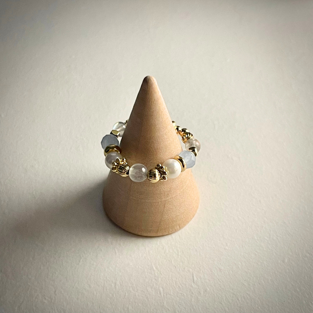 藍月光珍珠水晶戒指【贈松木戒指台】