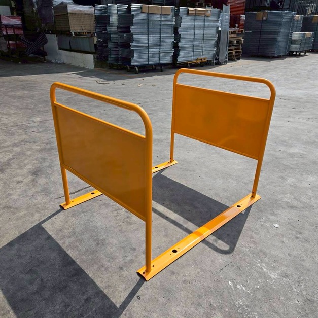 黃色 人行通道拒馬 停車牌 素面無貼紙 台灣製