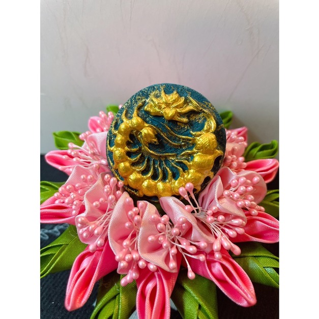 圓形綠色 包殼先詢問「聊聊」