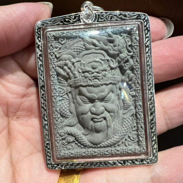 黑肉「純銀黑龍牙真鑽」 -$1,000