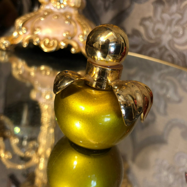 金蘋果招財香水