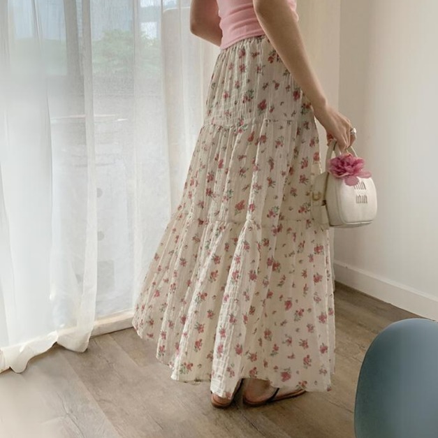 「夏花圓舞曲」碎花蛋糕裙