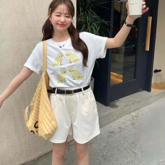 Venisson 貓貓對看寬鬆tee