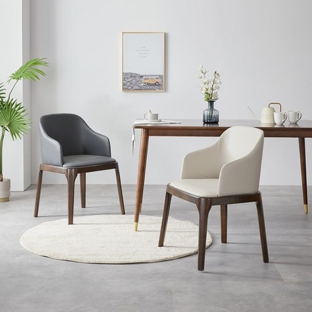 北歐餐椅 家用小戶型實木椅皮藝扶手椅（白蠟木-米白色）
