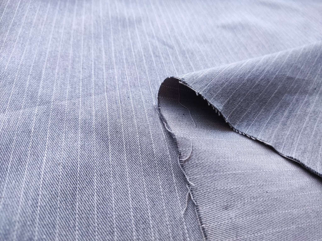 質感灰卡其條紋純棉彈性先染布西裝布 Hmtm 台灣領先織品購物平台 讓小眾變出眾