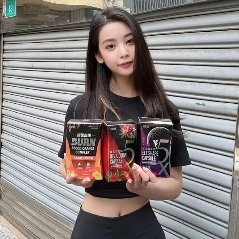  Vivian 徐唯雅