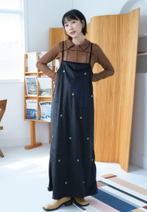 碎花刺繡洋裝｜黑