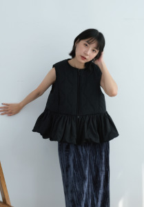 絎縫澎澎氣球背心｜黑