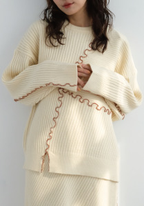 木耳滾線柔軟針織上衣｜米白(組合優惠)