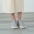 【活力早安】極軟牛皮Q彈跳跳鞋_淺霧灰(22.5/23/23.5/24/24.5/25)_3