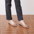 【時尚腳步】鬆軟羊皮釦飾尖頭平底鞋_杏色(可可駝)_7