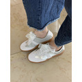 【晨曦之履】防潑水牛皮蕾絲緞帶德訓鞋_時尚銀_2