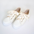 【前進的少女】牛皮緞帶繫繩休閒鞋_白色奇幻 (隨貨附白色棉質鞋帶)(24/24.5/25.5)_9