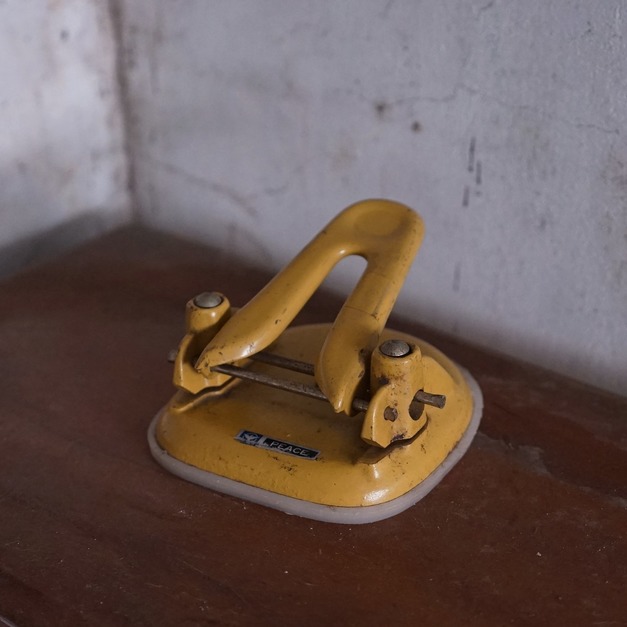 早期文具 鐵製 打洞機