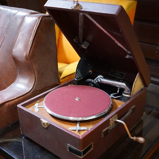 COLUMBIA No. 241 手提式留聲機 78轉