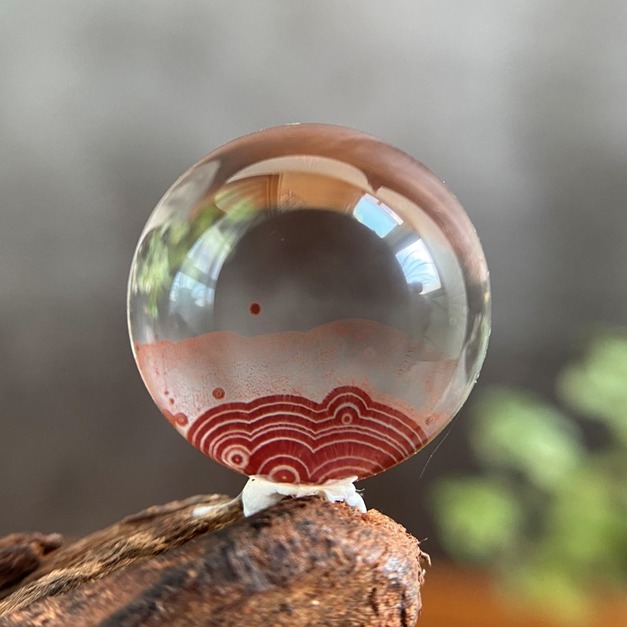 層層疊疊紅膠花