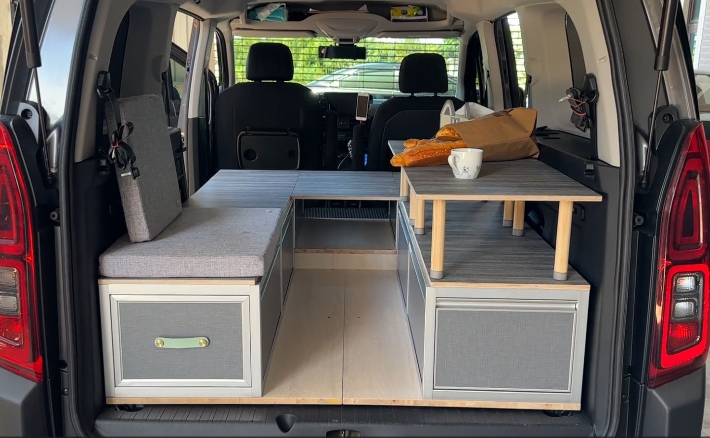 BERLINGO,車宿改裝,露營車,車床生活,躲貓無痕車宿,車宿模組