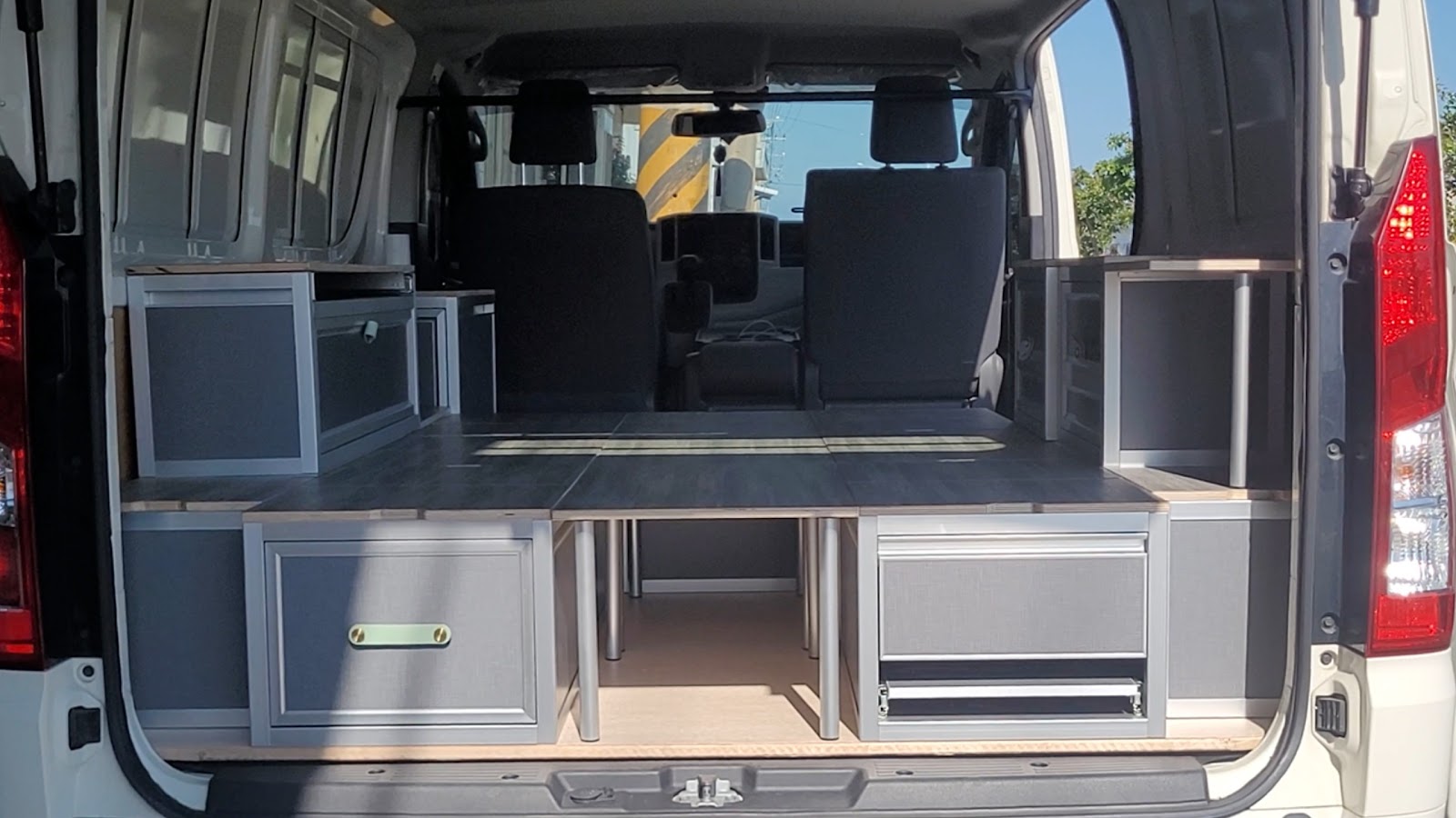 HIACE,車宿改裝,露營車,車床生活,躲貓無痕車宿,車宿模組