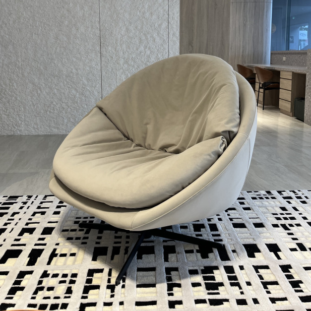 T001 (展示品&times;2)