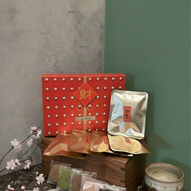 【A組-億馬當先】 耳掛X餅乾禮盒