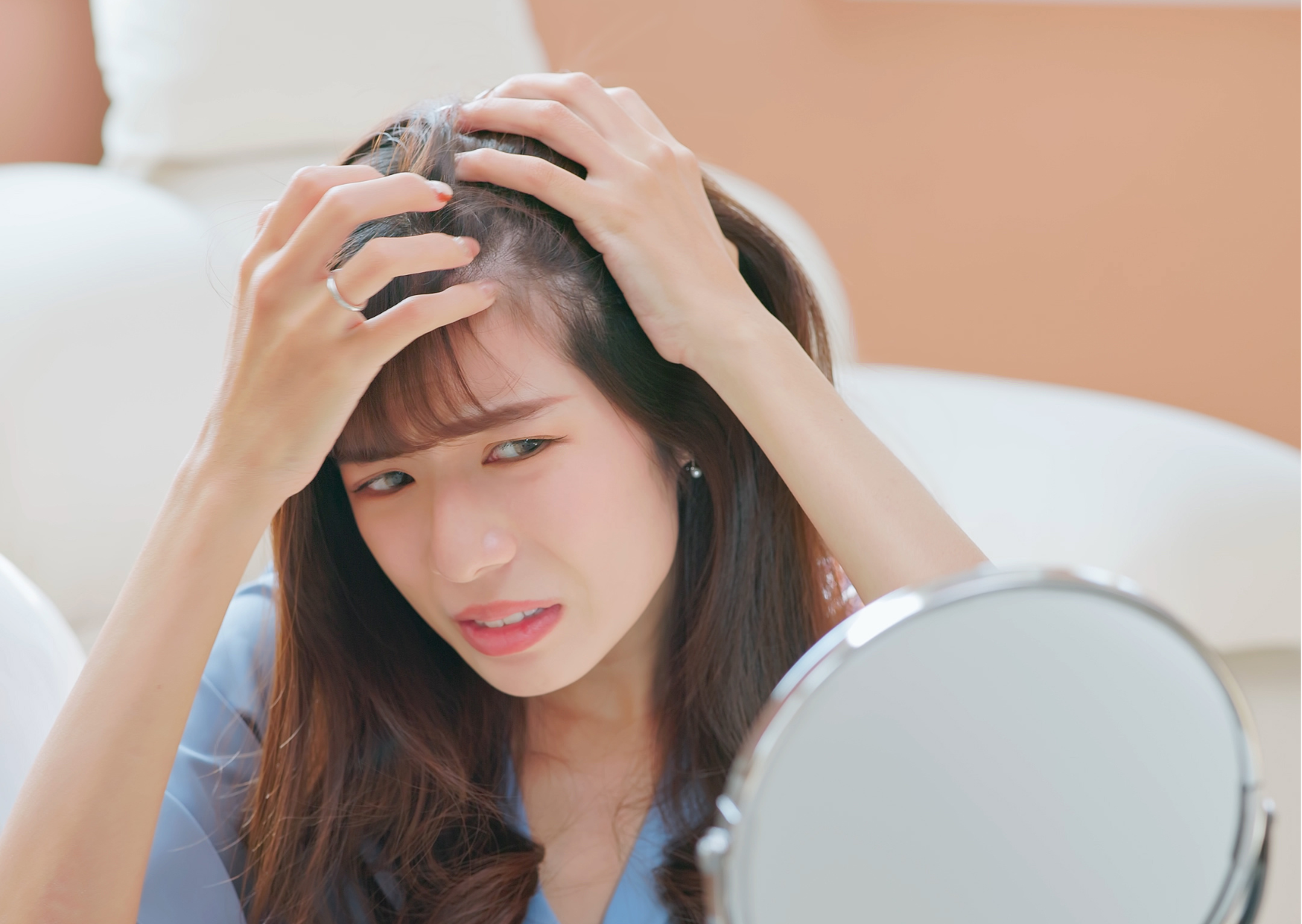 保濕洗髮精要分「頭皮」還是「頭髮」？選錯難怪越洗越油又塌