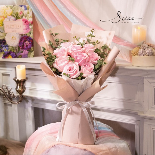 SÜSS 青春未央 純玫瑰韓式鮮花束