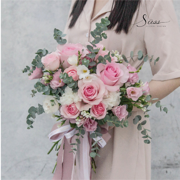 SÜSS 層次感鮮花捧花