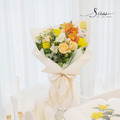 SÜSS 橘黃色系 韓式鮮花束
