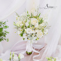 SÜSS 層次感白綠色系鮮花捧花