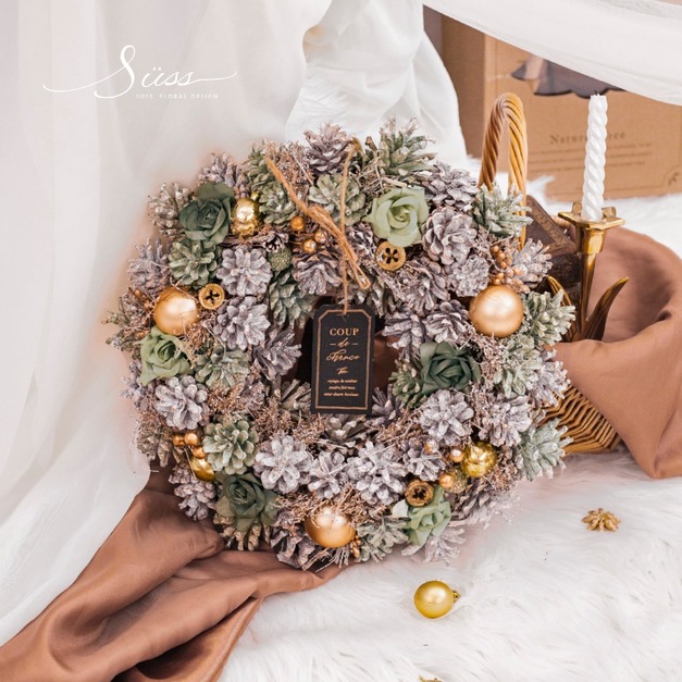 SÜSS聖誕限定 日本進口仿真乾燥花圈