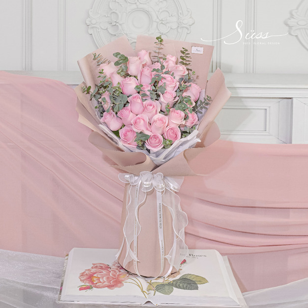 SÜSS 粉色悸動 純玫瑰韓式鮮花束
